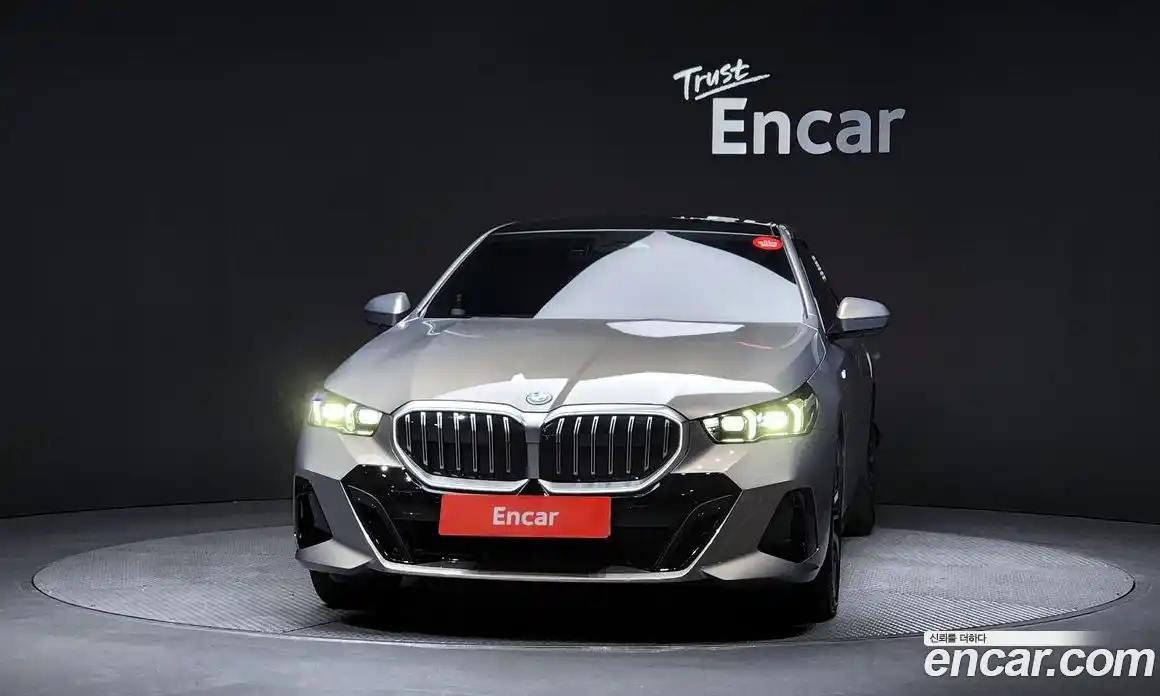 BMW 5-Series 2025 2.0 Автомат в Москве № 762176, фото 3