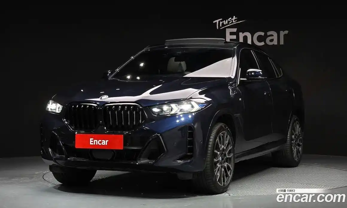 BMW X6 2025 3.0 Автомат в Москве № 762413, фото 1