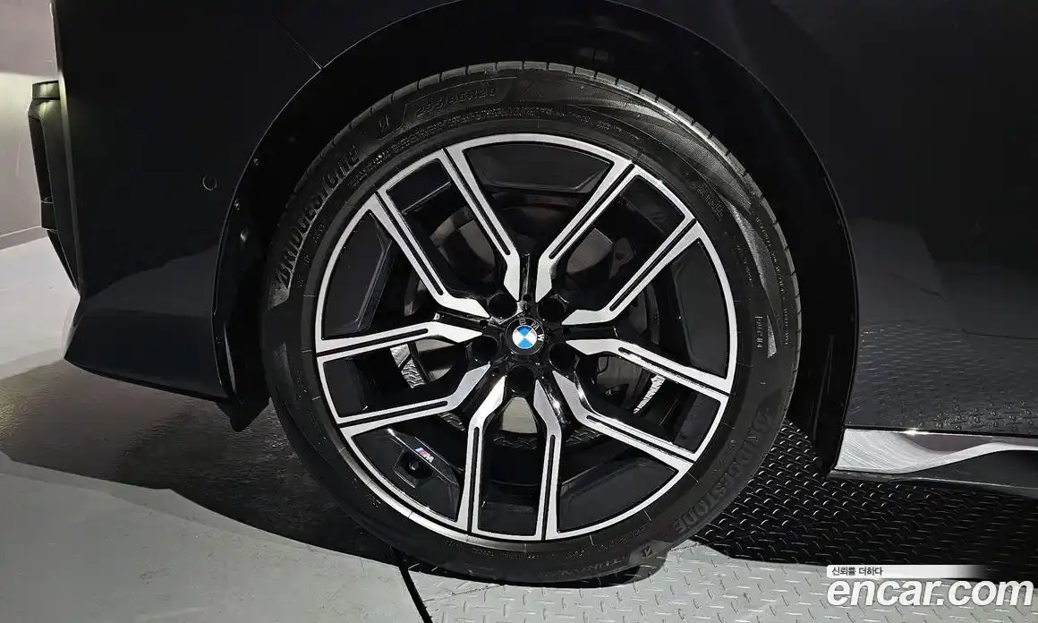 BMW 7-Series 2025 3.0 Автомат в Москве № 762444, фото 5