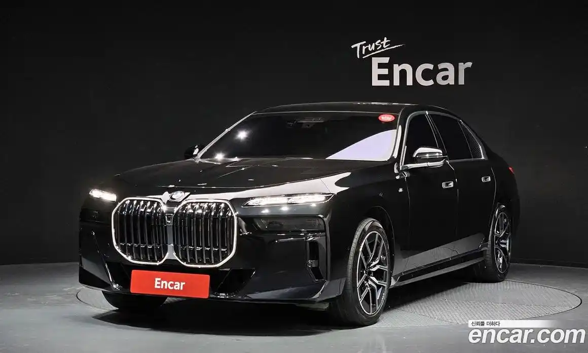 BMW 7-Series 2024 3.0 Автомат в Москве № 762596, фото 1