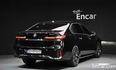 BMW 7-Series 2024 3.0 Автомат в Москве № 762596, миниатюра 2