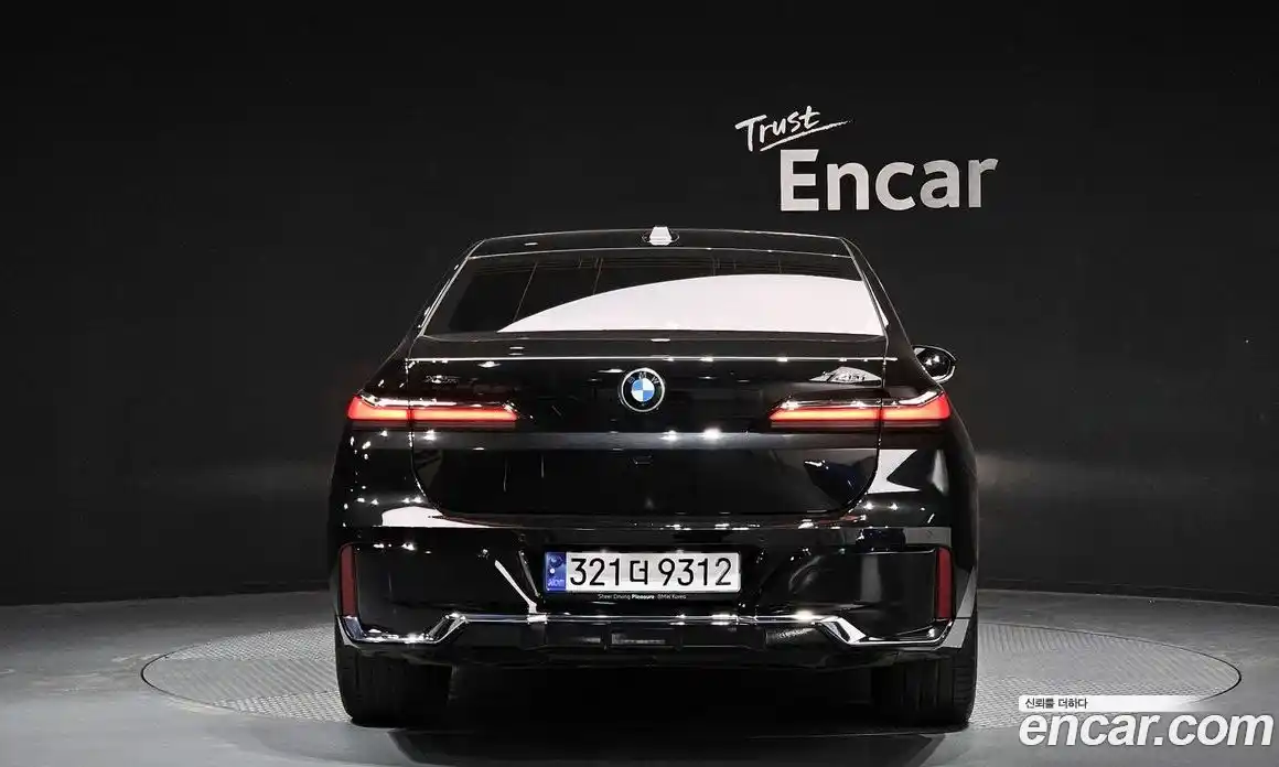 BMW 7-Series 2024 3.0 Автомат в Москве № 762596, фото 4