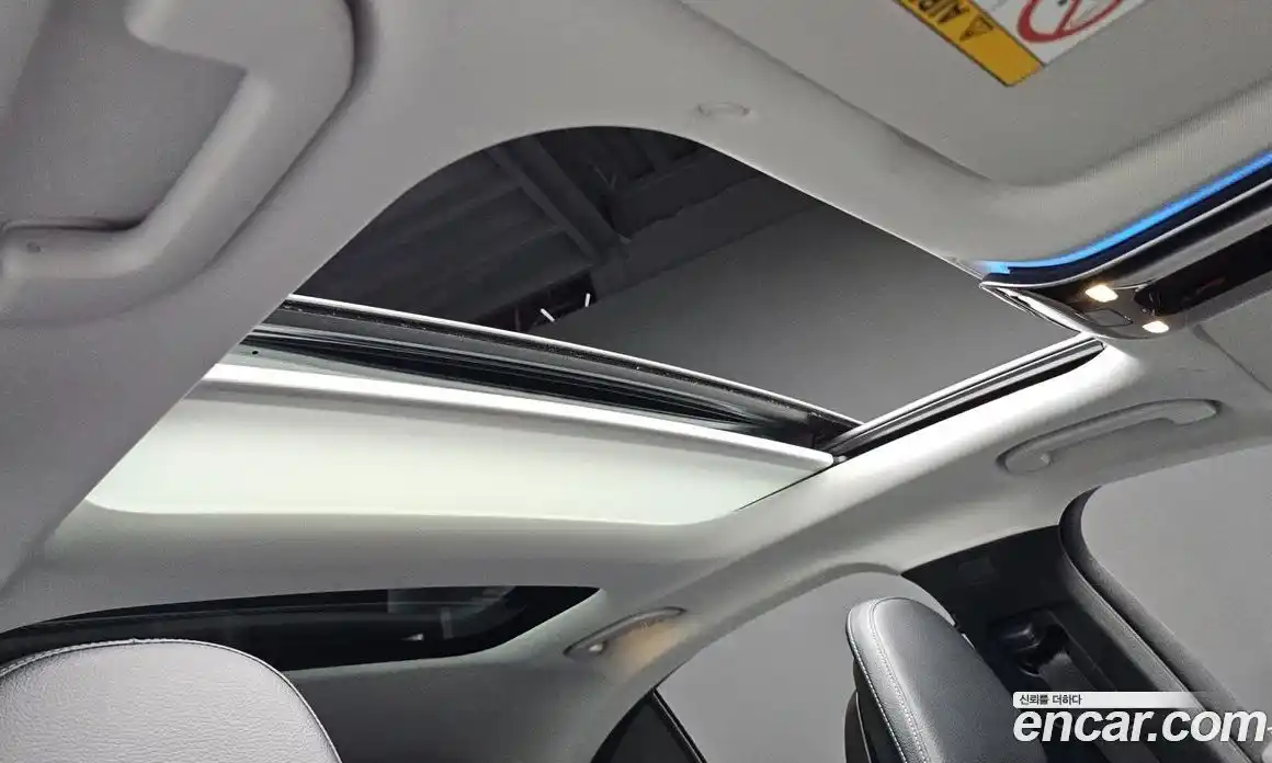 Mercedes-Benz E-Class 2025 2.0 Автомат в Москве № 763625, фото 9