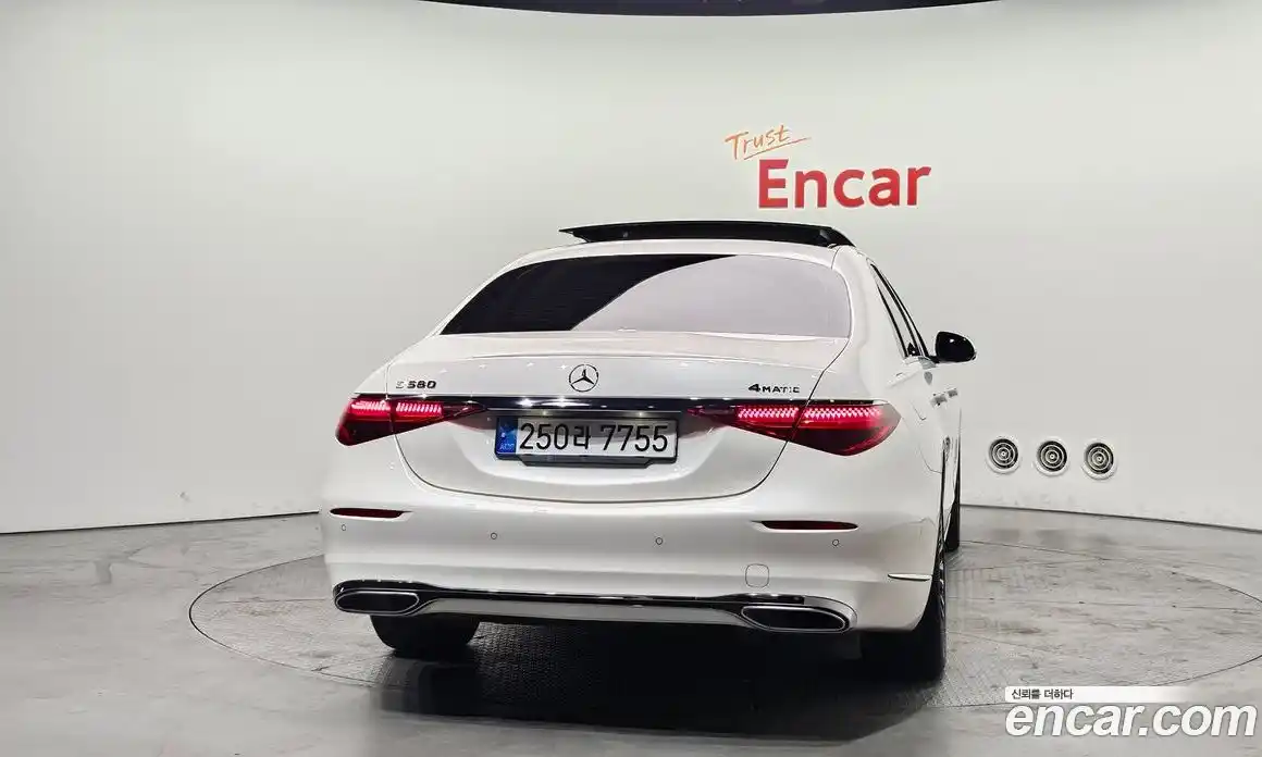 Mercedes-Benz S-Class 2023 3.0 Автомат в Москве № 764197, фото 4