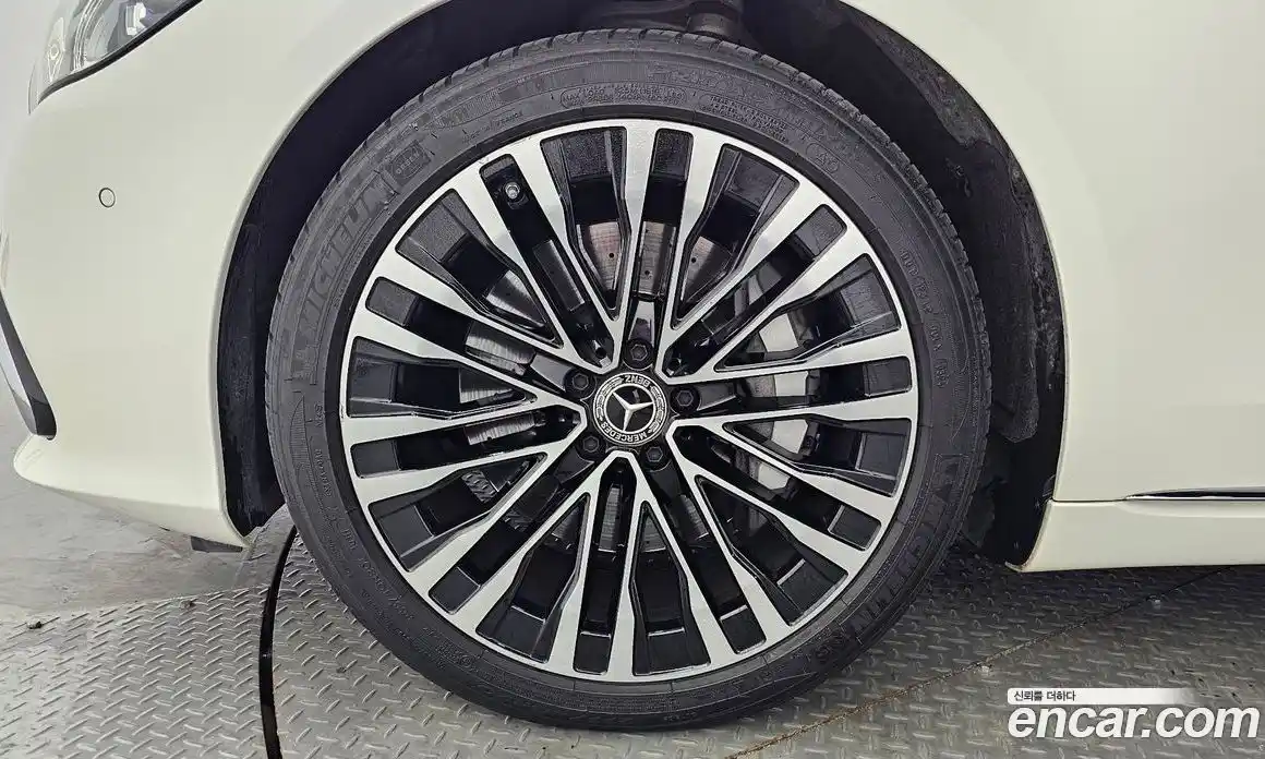 Mercedes-Benz S-Class 2023 3.0 Автомат в Москве № 764197, фото 5