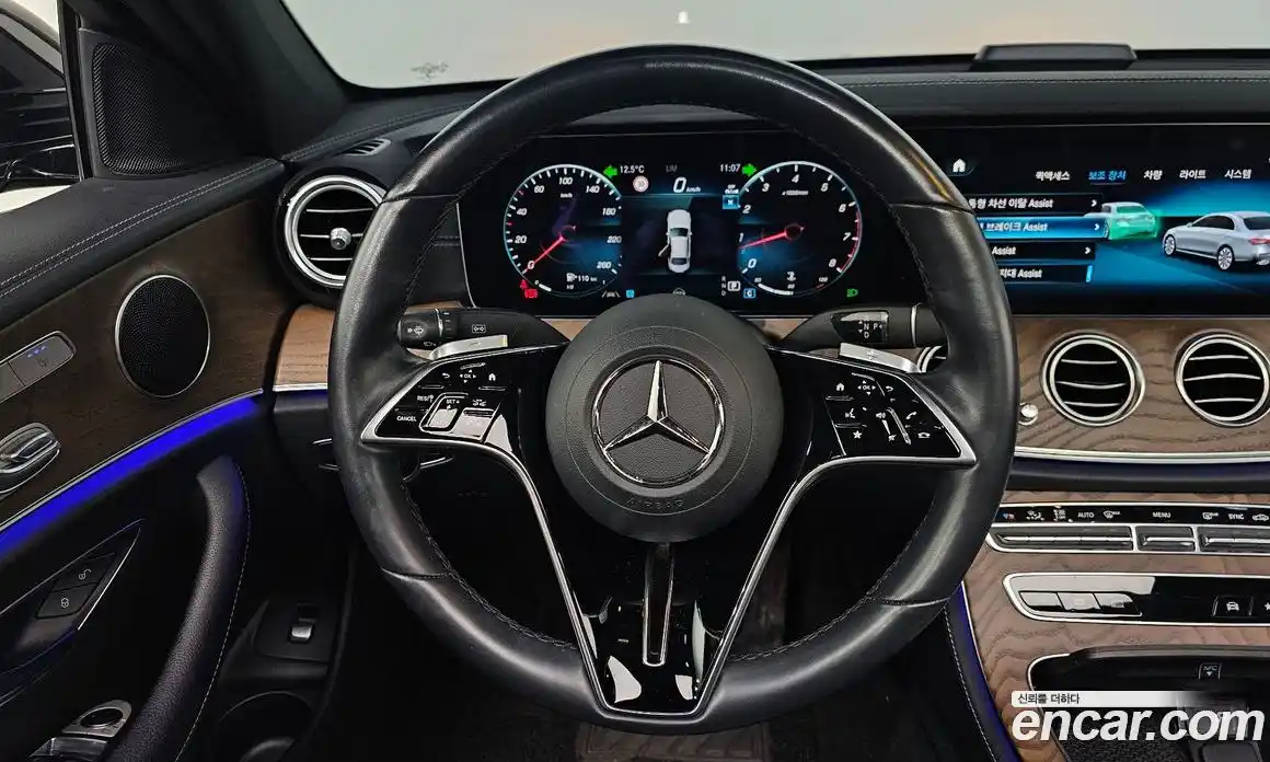 Mercedes-Benz E-Class 2022 2.0 Автомат в Москве № 764420, фото 14