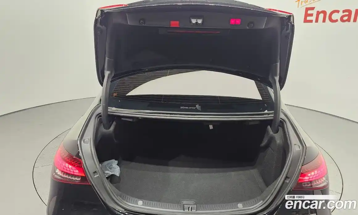 Mercedes-Benz E-Class 2022 2.0 Автомат в Москве № 764420, фото 20