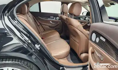 Mercedes-Benz E-Class 2018 3.0 Автомат в Москве № 764601, миниатюра 11