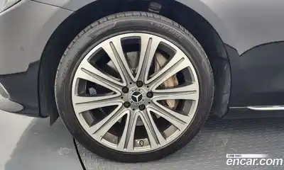 Mercedes-Benz E-Class 2018 3.0 Автомат в Москве № 764601, миниатюра 4