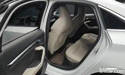 Audi A3 2023 2.0 Автомат в Москве № 764814, миниатюра 12