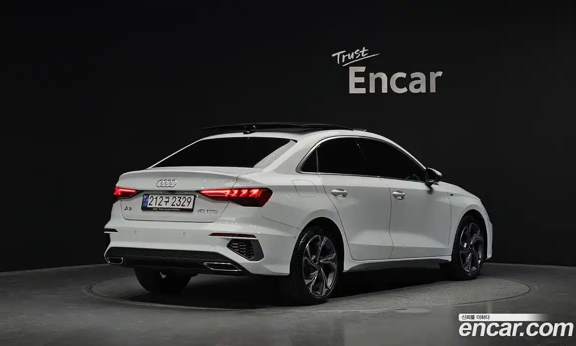 Audi A3 2023 2.0 Автомат в Москве № 764814, фото 2