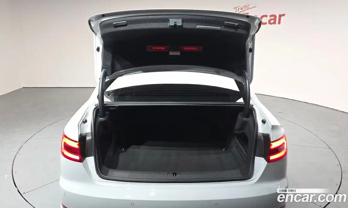 Audi A4 2019 2.0 Автомат в Москве № 764821, фото 19