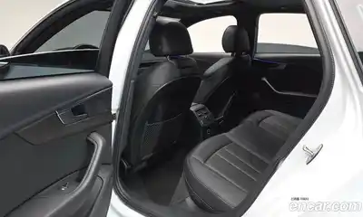 Audi A4 2019 2.0 Автомат в Москве № 764821, миниатюра 10