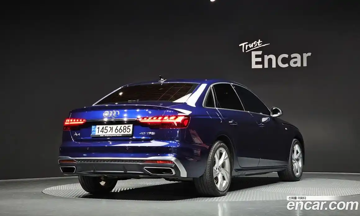 Audi A4 2021 2.0 Автомат в Москве № 764932, фото 2