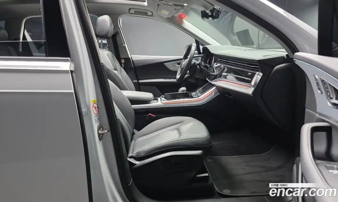 Audi Q7 2020 3.0 Автомат в Москве № 764933, фото 10