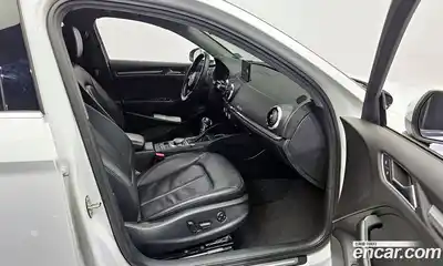 Audi A3 2018 2.0 Автомат в Москве № 764936, миниатюра 11