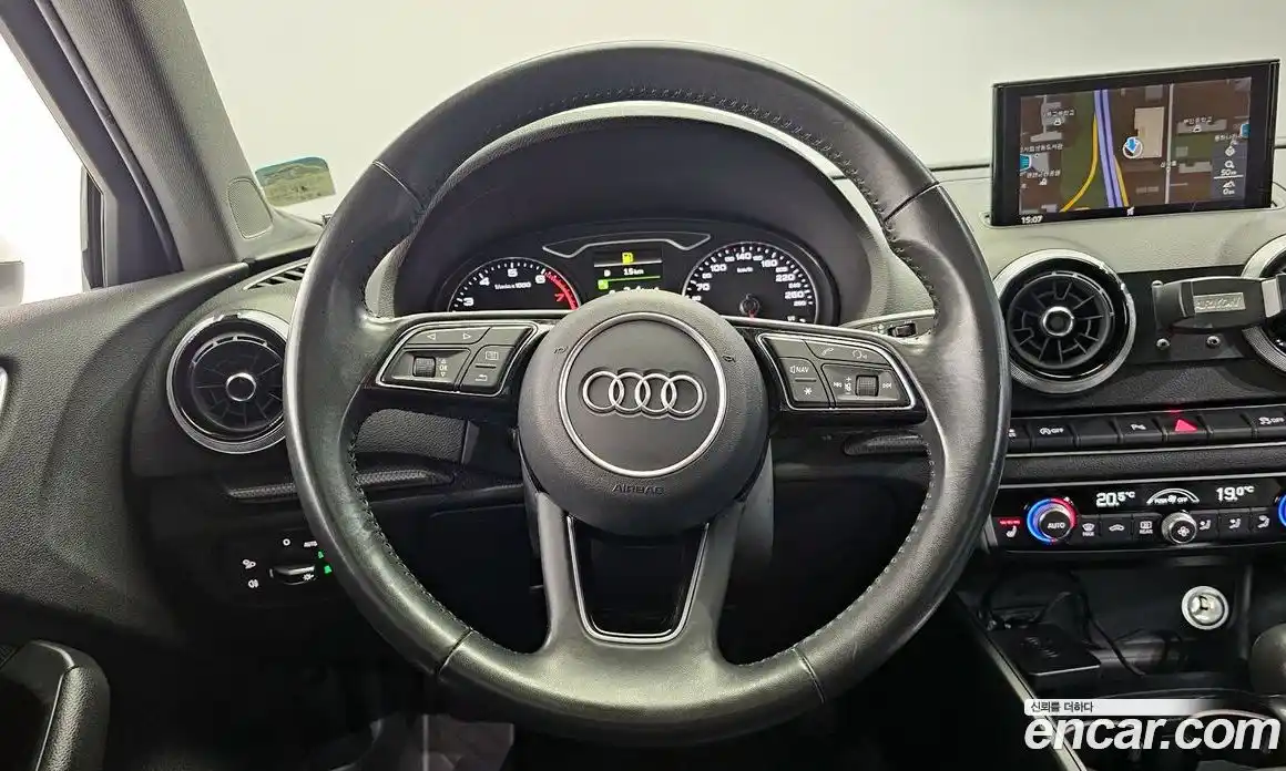 Audi A3 2018 2.0 Автомат в Москве № 764936, фото 13