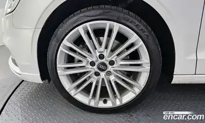 Audi A3 2018 2.0 Автомат в Москве № 764936, миниатюра 5