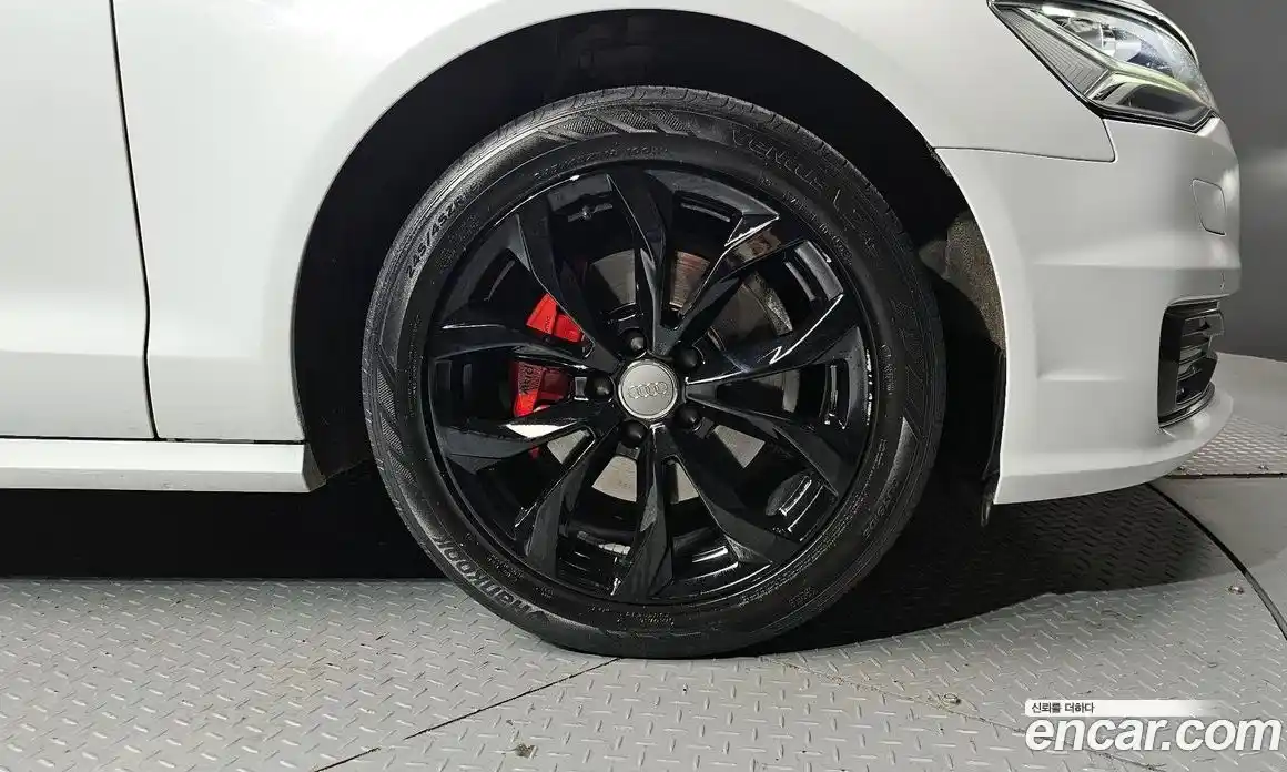 Audi A6 2015 2.0 Автомат в Москве № 765054, фото 5