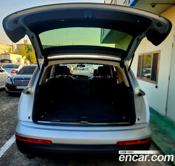 Audi Q7 2008 3.0 Автомат в Москве № 765348, фото 5