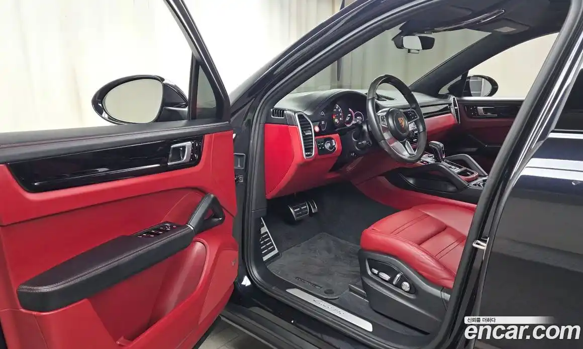 Porsche Cayenne 2020 3.0 Автомат в Москве № 765562, фото 10