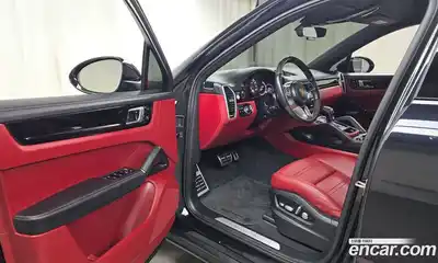 Porsche Cayenne 2020 3.0 Автомат в Москве № 765562, миниатюра 10