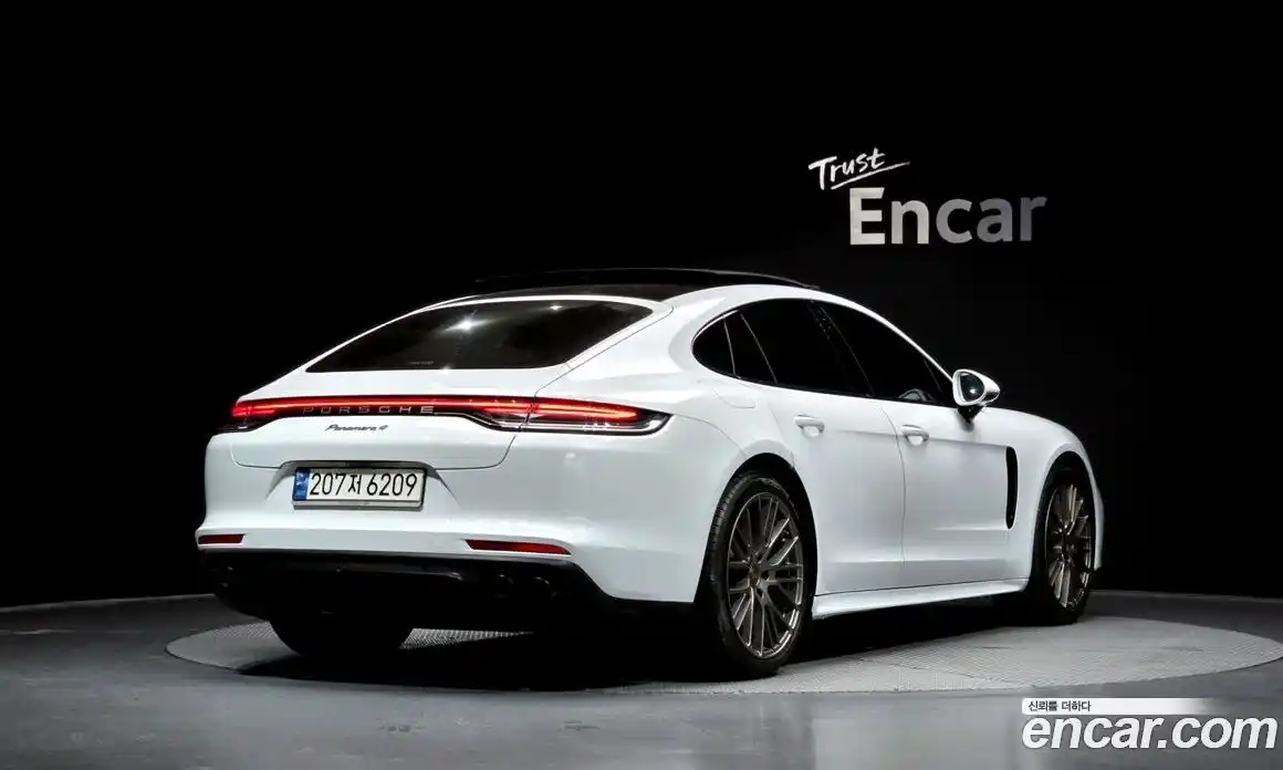 Porsche Panamera 2022 2.9 Автомат в Москве № 765585, фото 1