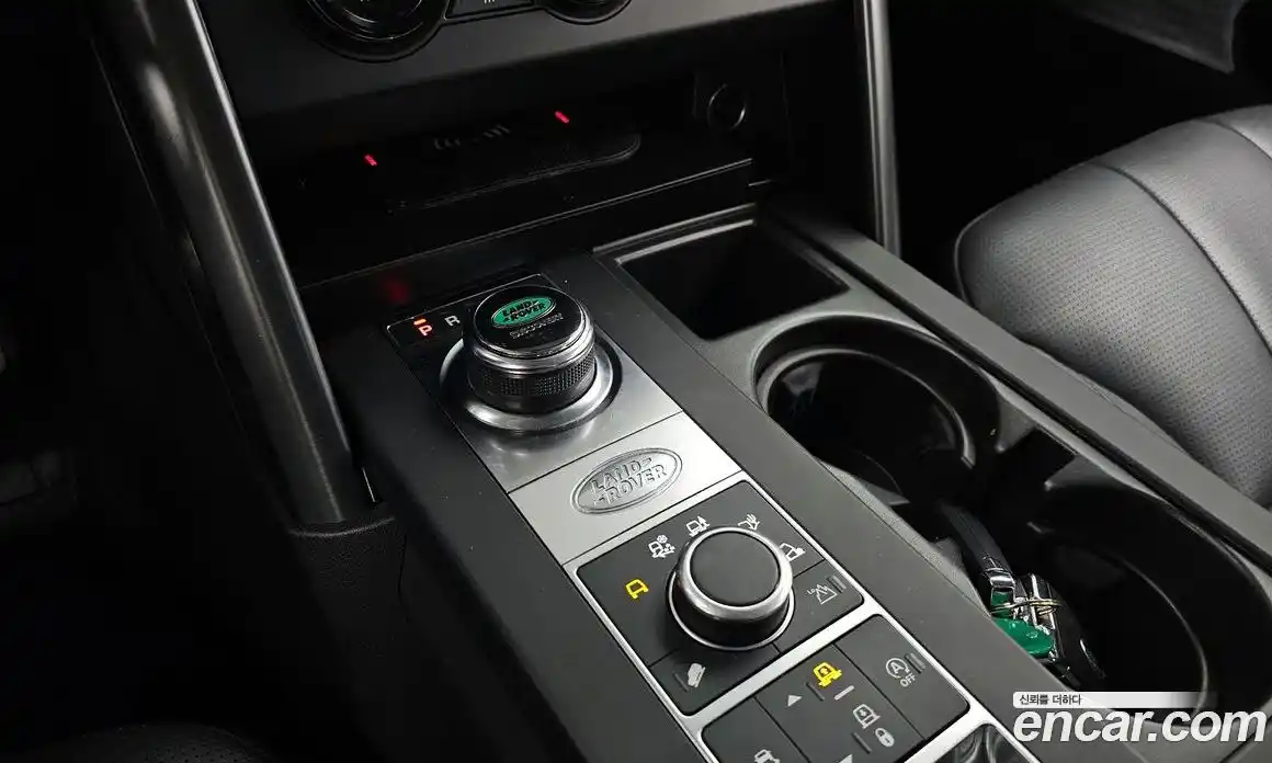 Land Rover Discovery 2020 3.0 Автомат в Москве № 766048, фото 9