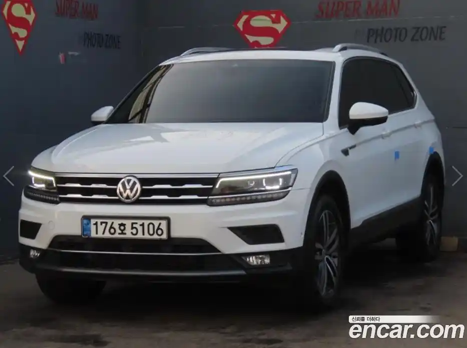 Volkswagen Tiguan 2020 2.0 Автомат в Москве № 767264, фото 1