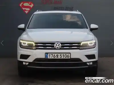 Volkswagen Tiguan 2020 2.0 Автомат в Москве № 767264, миниатюра 2
