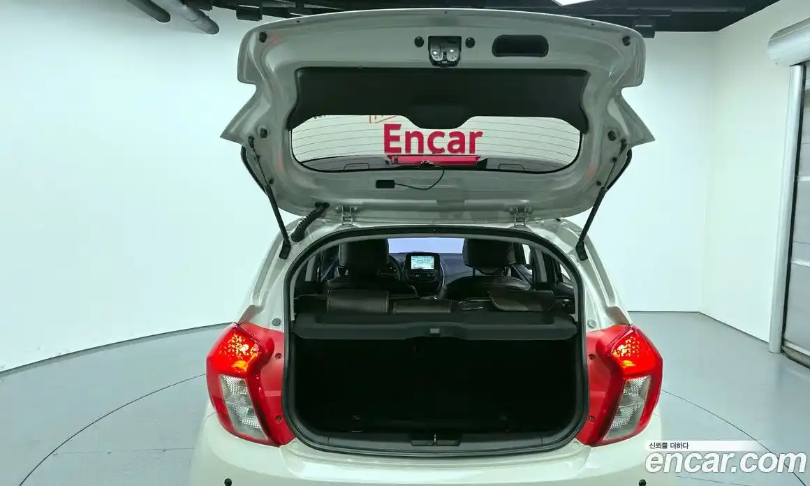 Chevrolet Spark 2016 1.0 Автомат в Москве № 103593, фото 20