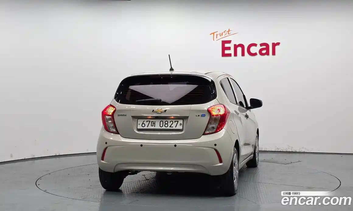 Chevrolet Spark 2016 1.0 Автомат в Москве № 103593, фото 4