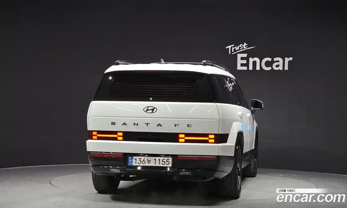 Hyundai Santa Fe 2023 1.6 Автомат в Москве № 108410, фото 4