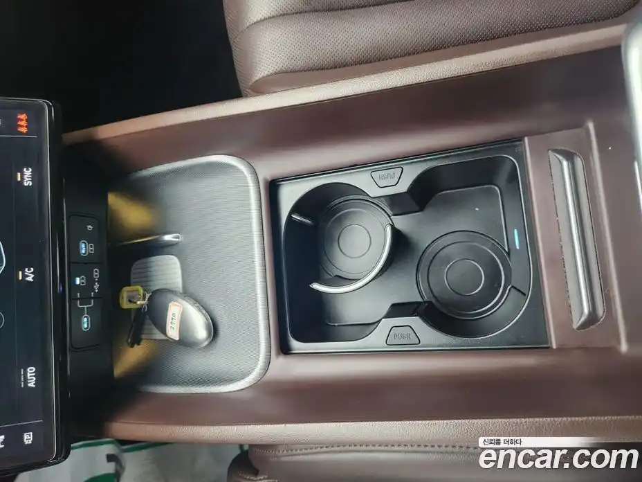 Hyundai Grandeur 2023 2.5 Автомат в Москве № 112955, фото 14