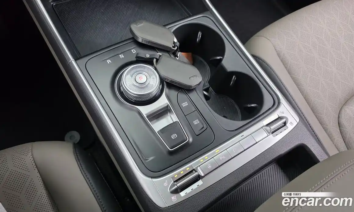 Kia Canival 2024 2.2 гидро в Москве № 121096, фото 9