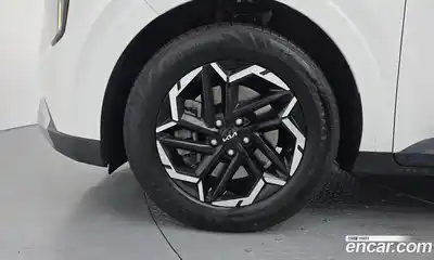 Kia Canival 2024 2.2 гидро в Москве № 131630, миниатюра 5