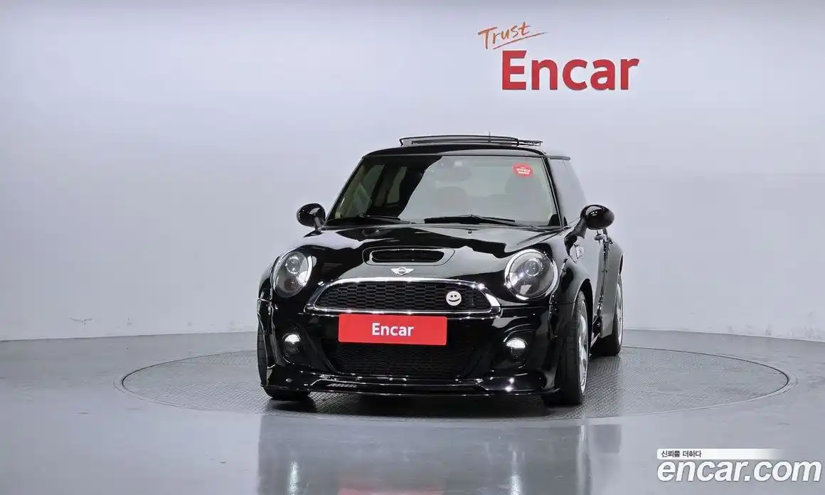 Mini Cooper 2012 1.6 Автомат в Москве № 144152, фото 3