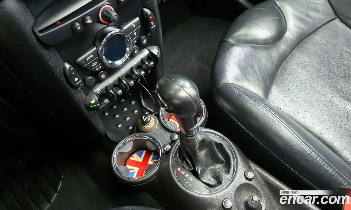 Mini Cooper 2012 1.6 Автомат в Москве № 144152, фото 9