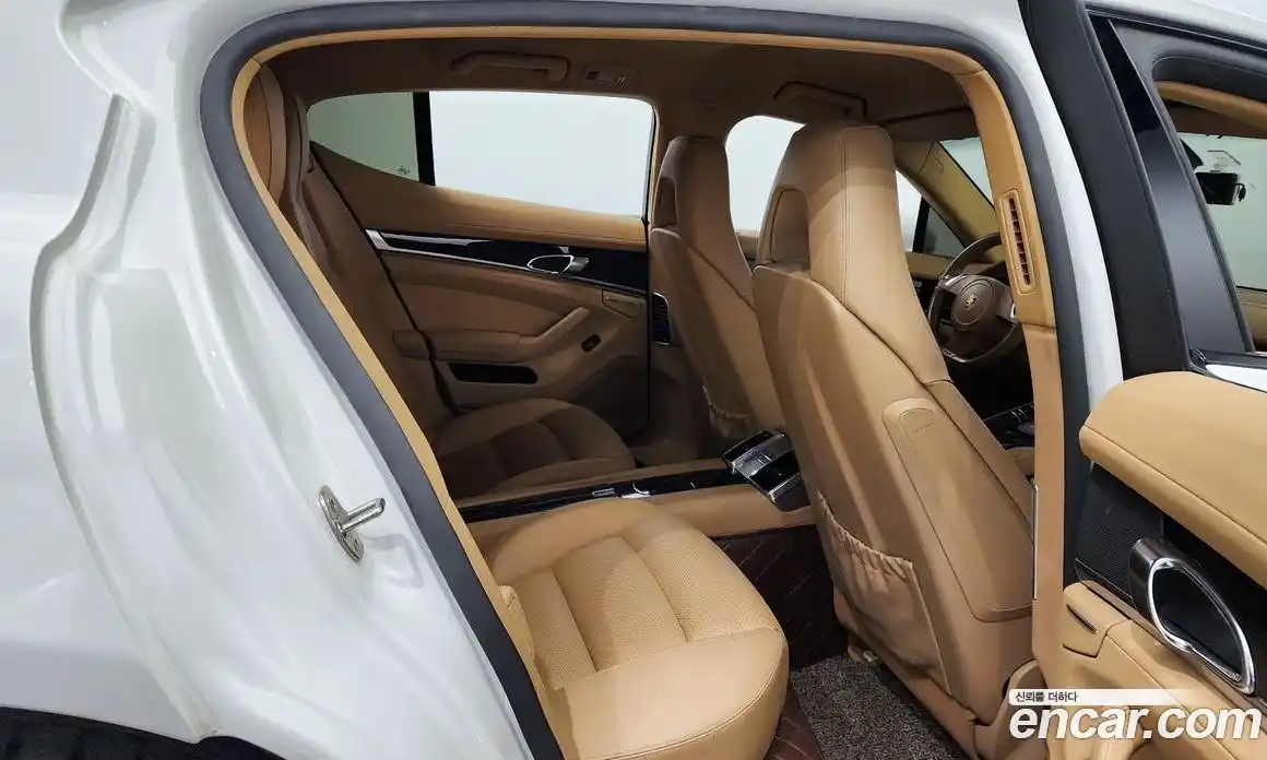 Porsche Panamera 2011 3.6 Автомат в Москве № 145058, фото 12