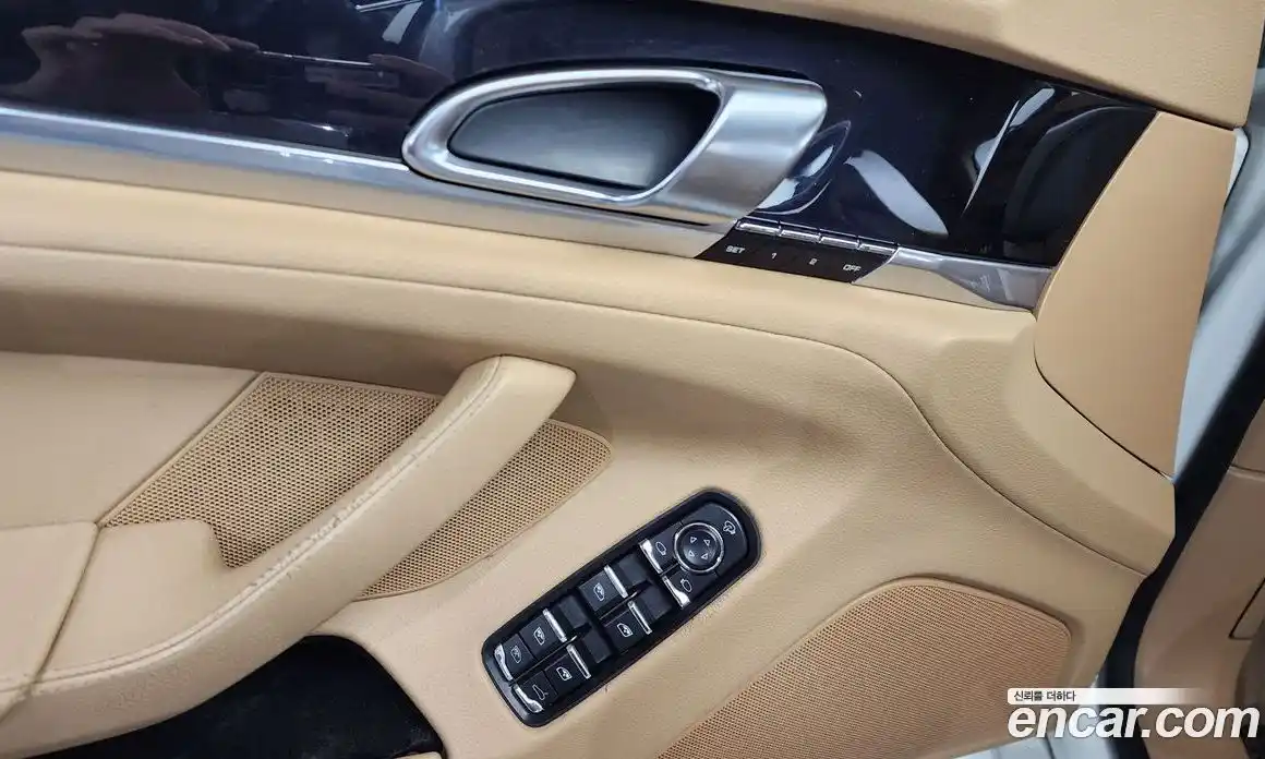 Porsche Panamera 2011 3.6 Автомат в Москве № 145058, фото 14