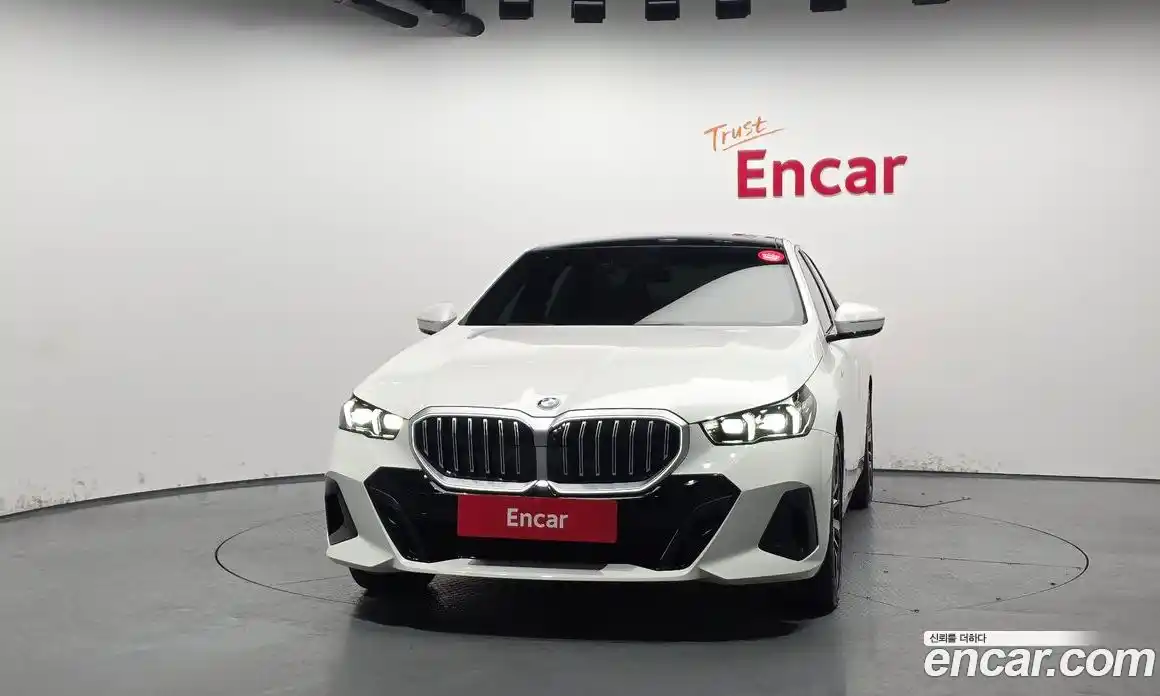 BMW 5-Series 2024 2.0 Автомат в Москве № 153724, фото 3