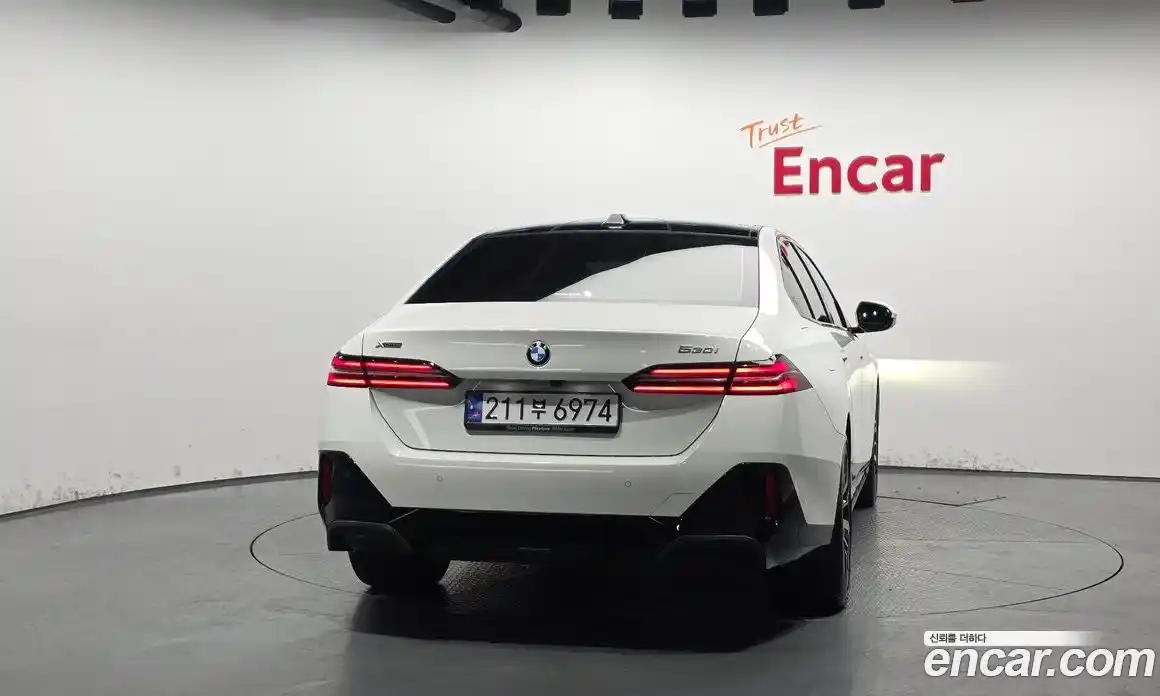 BMW 5-Series 2024 2.0 Автомат в Москве № 153724, фото 4