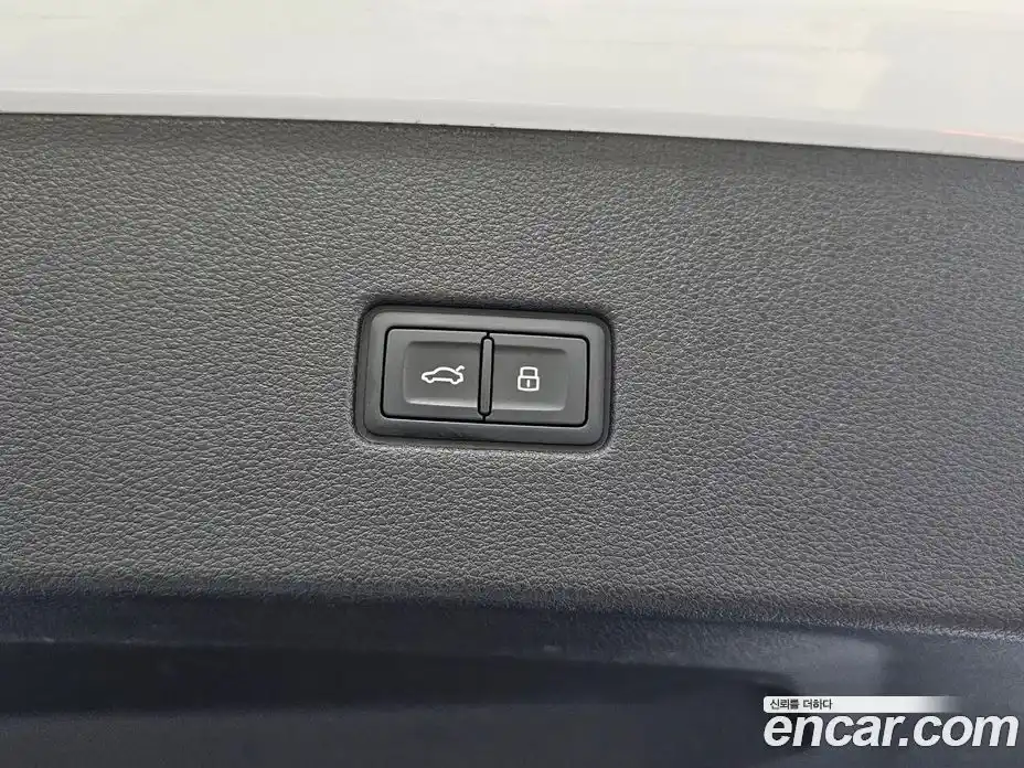 Audi Q8 2021 3.0 Автомат в Москве № 164096, фото 20