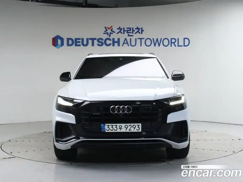 Audi Q8 2021 3.0 Автомат в Москве № 164096, фото 3