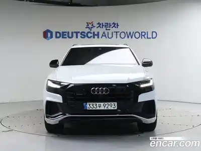 Audi Q8 2021 3.0 Автомат в Москве № 164096, миниатюра 3