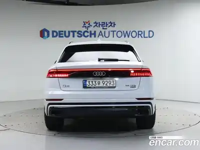 Audi Q8 2021 3.0 Автомат в Москве № 164096, миниатюра 4