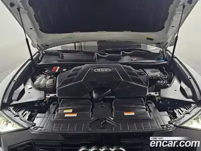 Audi Q8 2021 3.0 Автомат в Москве № 164096, миниатюра 6