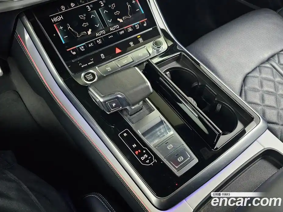 Audi Q8 2021 3.0 Автомат в Москве № 164096, фото 9