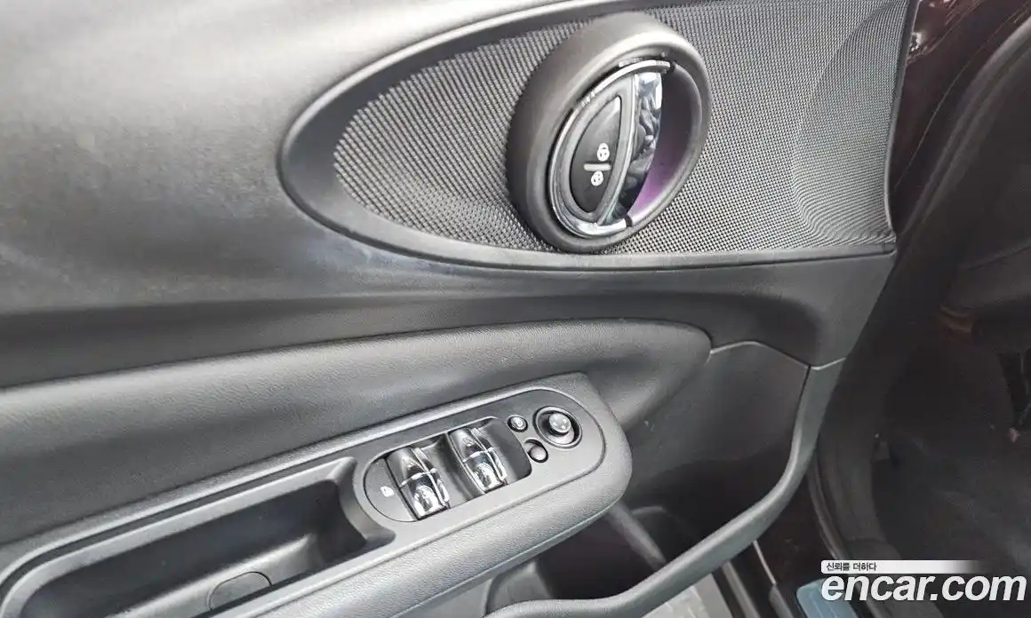 Mini Clubman 2019 2.0 Автомат в Москве № 182732, фото 18