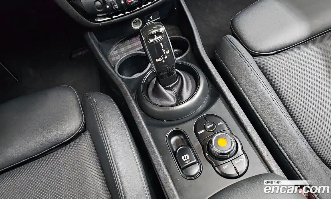 Mini Clubman 2019 2.0 Автомат в Москве № 182732, фото 9